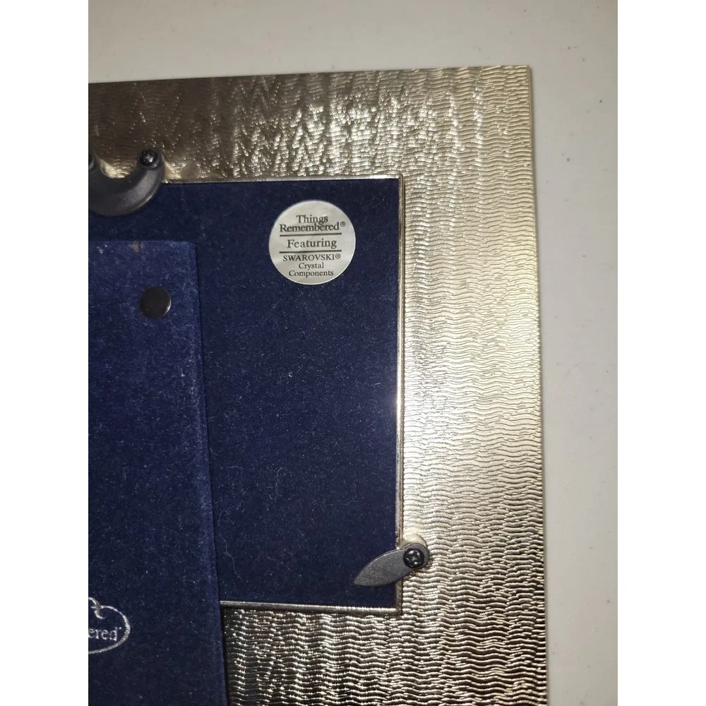 Things Remembered Swarovski Enameled Picture‎ Frame 7.5x6
